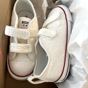 Converse - low rise infant converse
